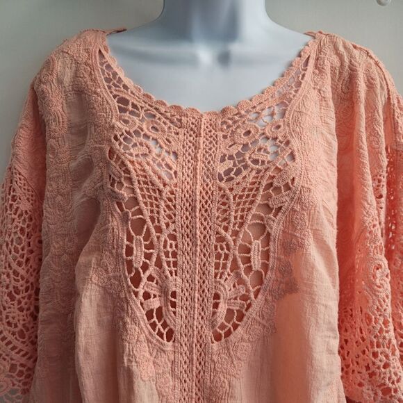 Democracy Women's Sz PM 2-piece Tie-Front Crochet Top w/Camisole Pink 688837 - Picture 3 of 9